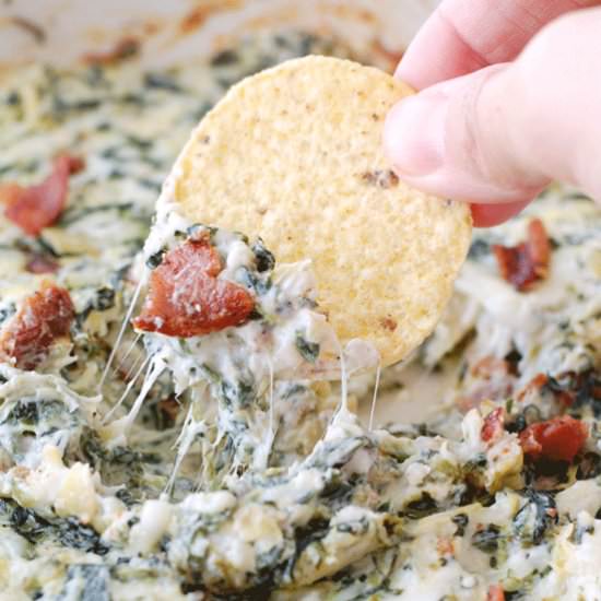 Cheesy Bacon Spinach Artichoke Dip