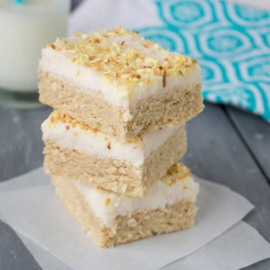 Coconut Sugar Cookie Bar
