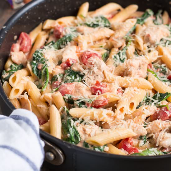 Tomato Chicken Florentine Pasta