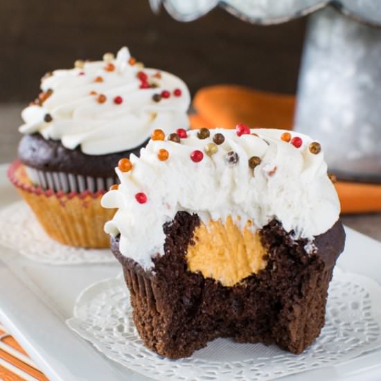 Chocolate Pumpkin Cream Cupcakes