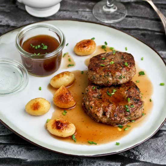 Veal patties with marsala sauce