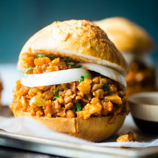 Vegan Cauliflower Sloppy Joes