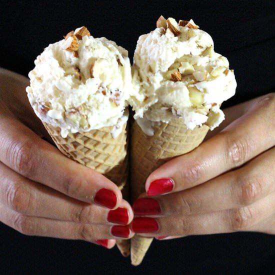 Roasted Almond Ice Cream