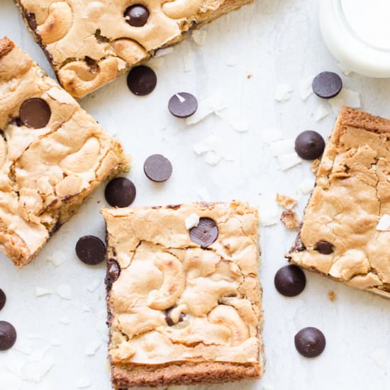 Vegan Cashew Coconut Dark Chocolate