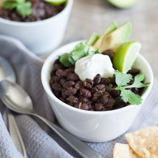 Spicy Slow Cooker Black Beans