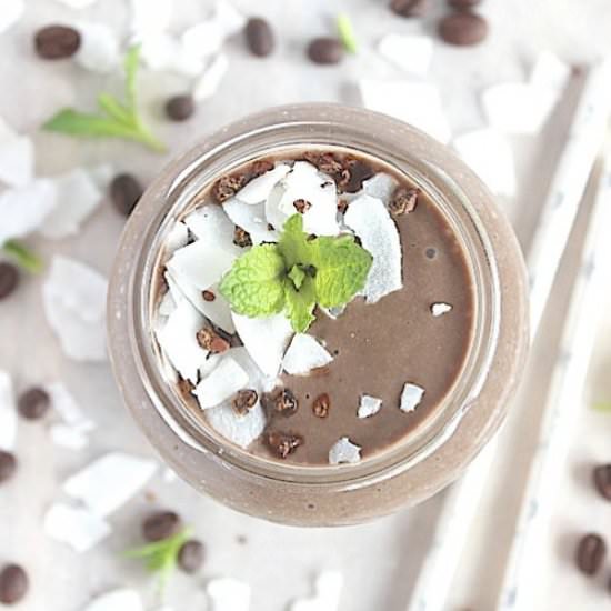 Iced Peppermint Mocha Smoothie