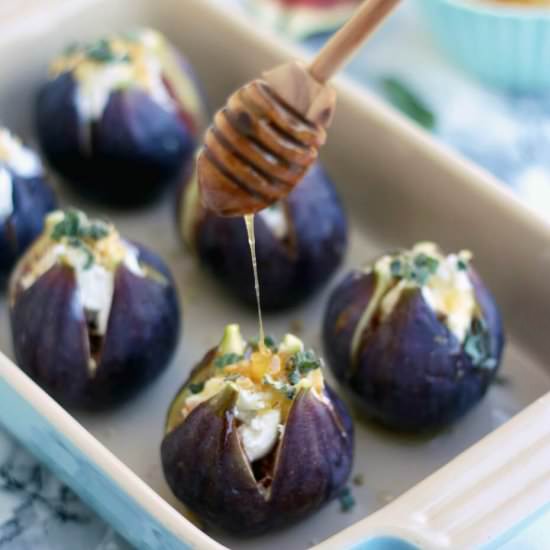 Baked Figs with Goat Cheese