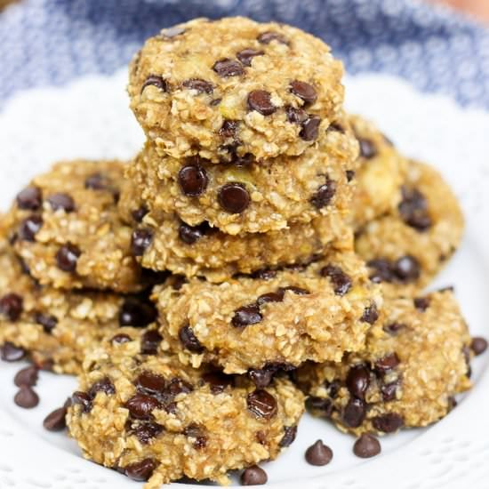 Clean Banana Chocolate Chip Cookies