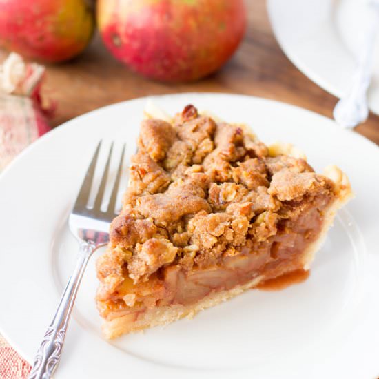 Apple Crumble Pie