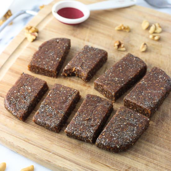 Apple Cinnamon Chia Bars