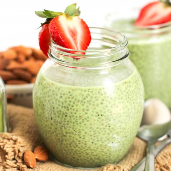 Healthy Matcha Chia Pudding