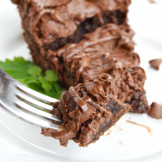 Nutella Brownie Skillet Pie
