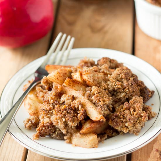 Maple Pecan Apple Crisp