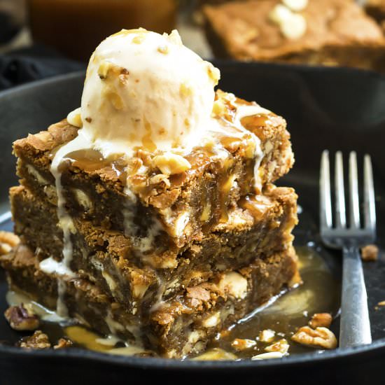 White Chocolate & Walnut Blondies