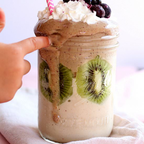 Antioxidant Kale Banana Smoothie
