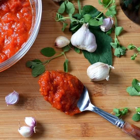 Simple Classic Marinara Sauce