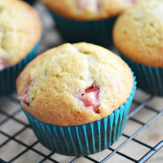 Fresh Strawberry Banana Muffins