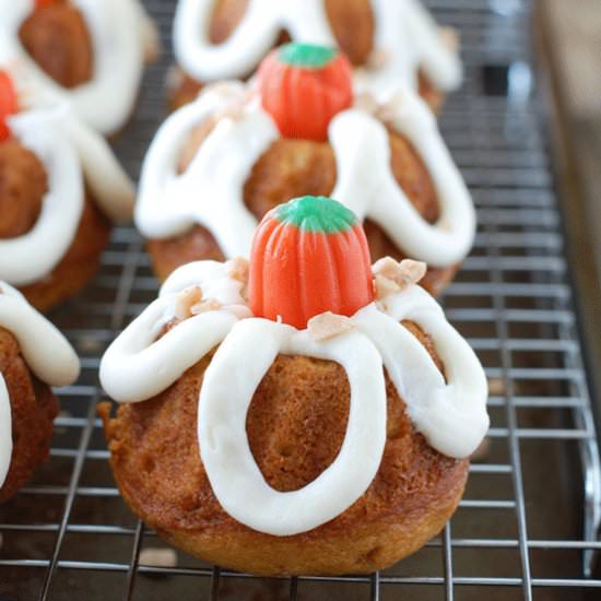 Pumpkin Toffee Mini Bundt Cakes