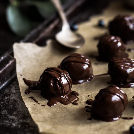 No Bake Paleo Cookie Bites