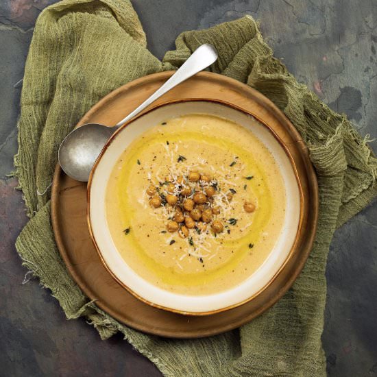 Roasted cauliflower & chickpea soup