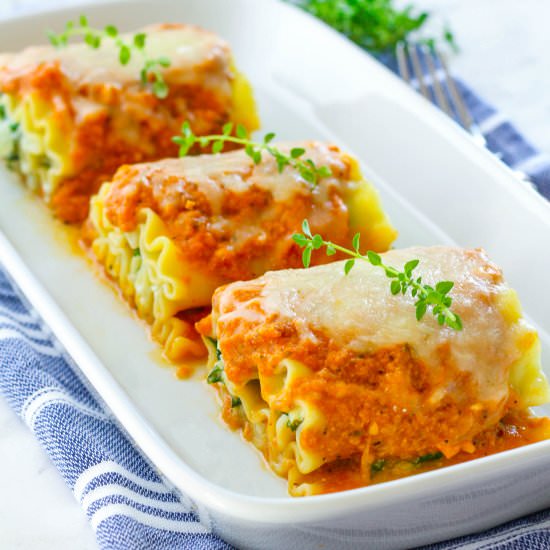Creamy Herb Pumpkin Lasagna Rolls