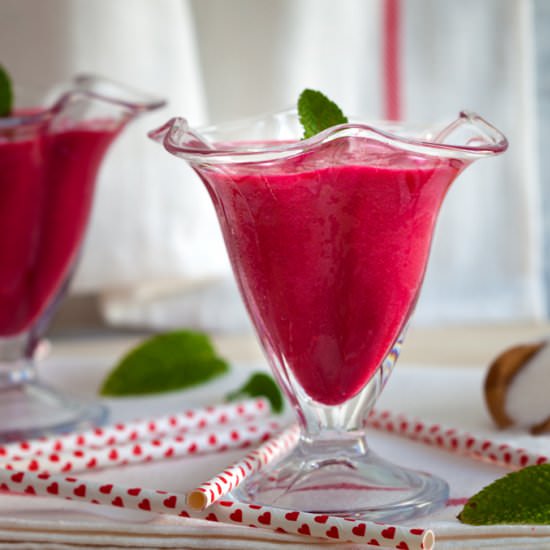 Raspberry and Beetroot Smoothie