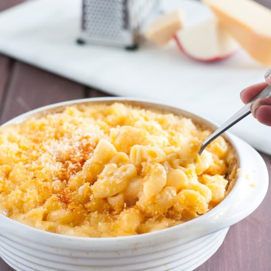 Ultimate Baked Macaroni and Cheese