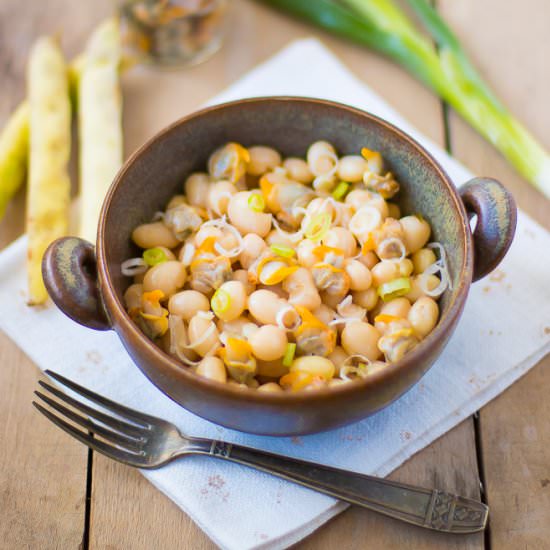 Beans and shells salad