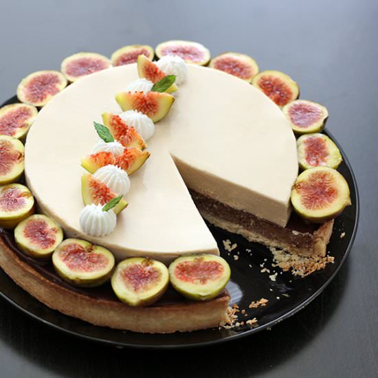 Pecan Caramel Figs tart
