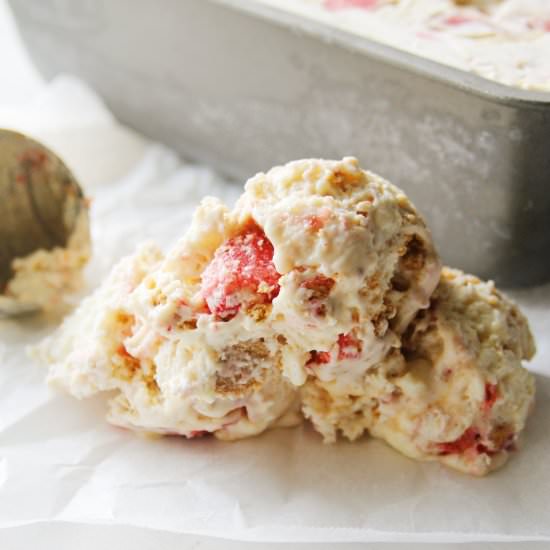 Strawberry Blonde NoChurn Ice Cream