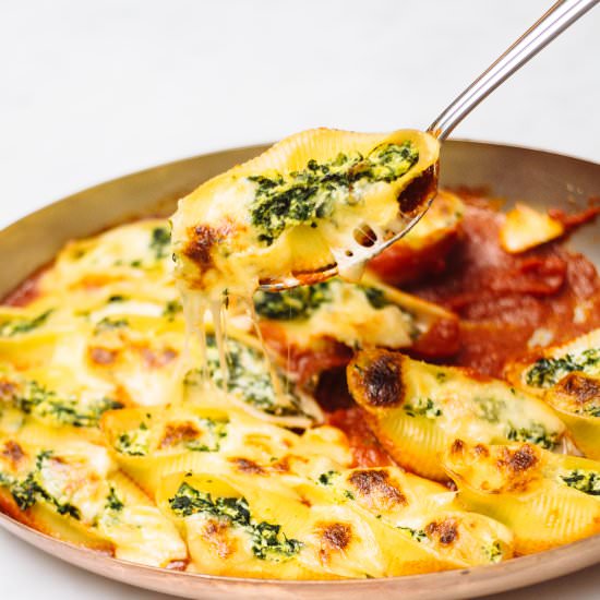 Stuffed Shells – A Simple Vegetarian Dinner
