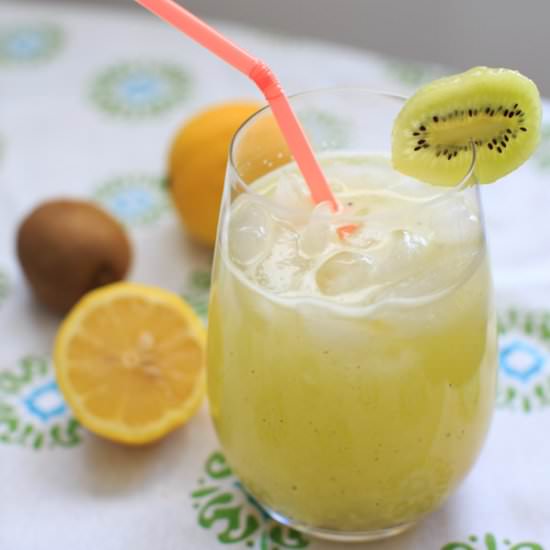 Homemade Kiwi Lemonade