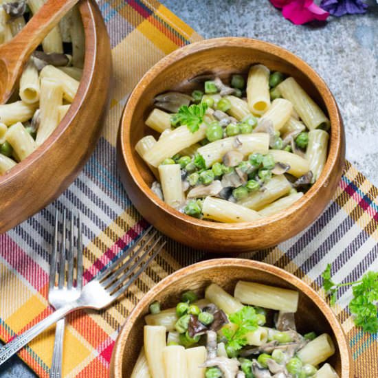 Rigatoni Funghi e Piselli