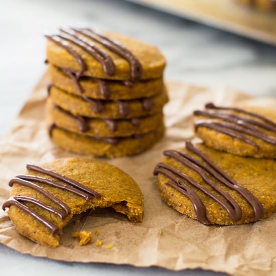 Pumpkin Shortbread Cookies