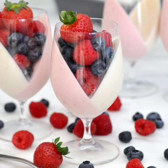 Strawberry Panna Cotta Fruit Cups
