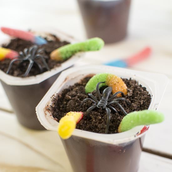 Creepy Crawly Dirt Pudding Cups