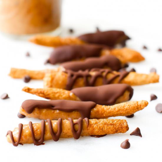 Chocolate Salted Caramel Pretzels