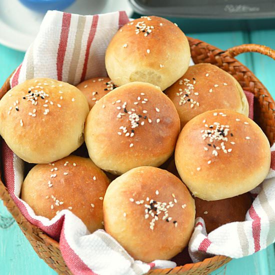 Homemade Mini Burger Buns