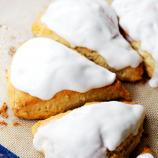 Pumpkin Pie Spice Cream Scones