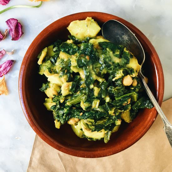 Potato & Chickpea Saag Curry