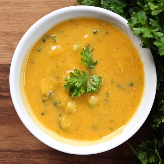 HCLF Vegan Cheddar Broccoli Soup