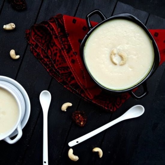 Vegan cashew cream soup