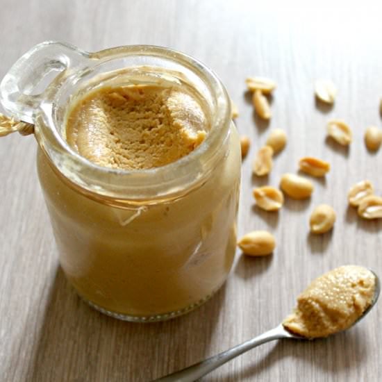 Homemade peanut butter