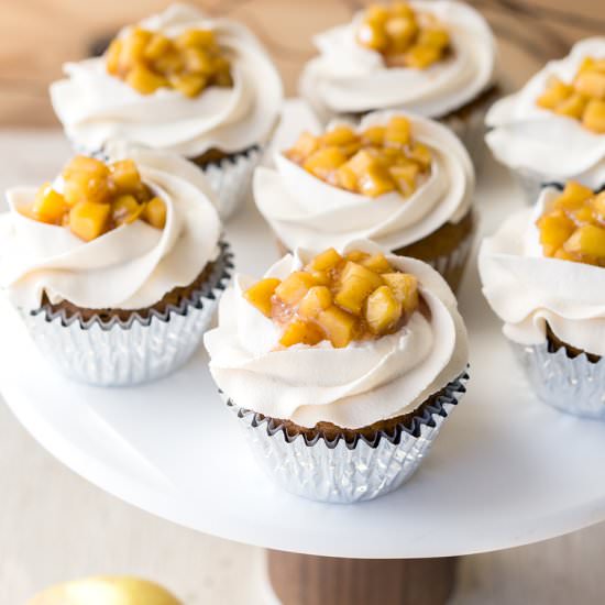 Apple Pie Cinnamon Cupcakes