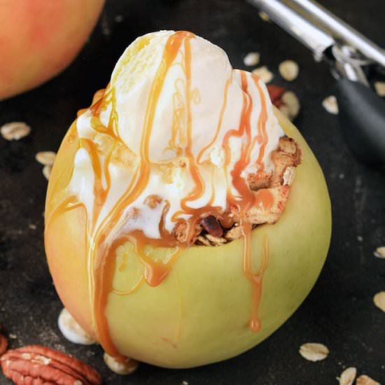 Maple Pecan Baked Stuffed Apples