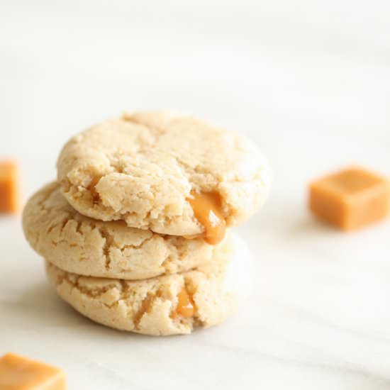 Caramel Cheesecake Cookies