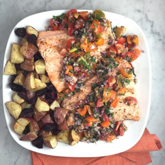 Salmon with Salsa Fresca
