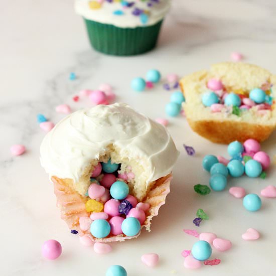 Sugarwish Piñata Cupcakes