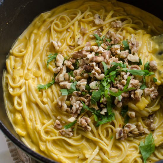 One Pot Creamy Pumpkin Pasta