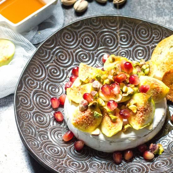 Camembert Baked with Figs, Pistachios